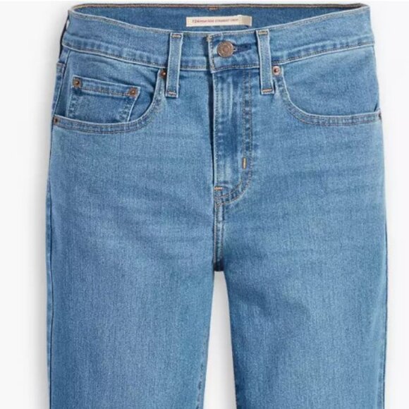 Levi's Jeans - Picture 7 of 8